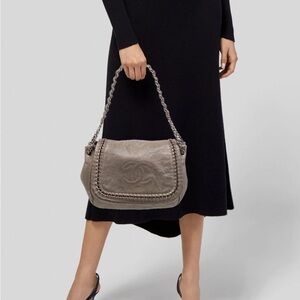 CHANEL Authentic Luxe Ligne Flap Bag - Bronze Mettalic